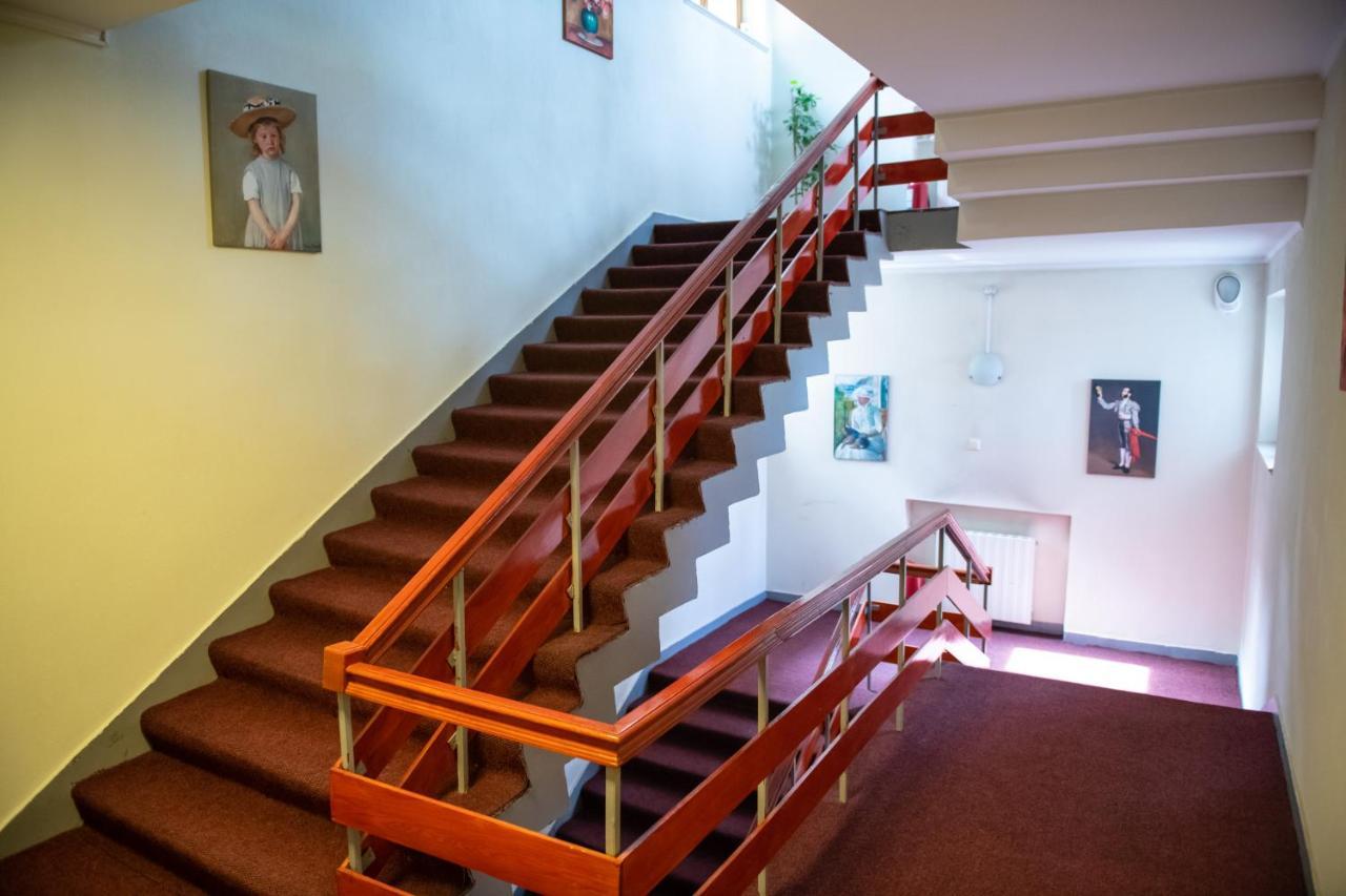 Hotel Panoramic Râmnicu Vâlcea Buitenkant foto