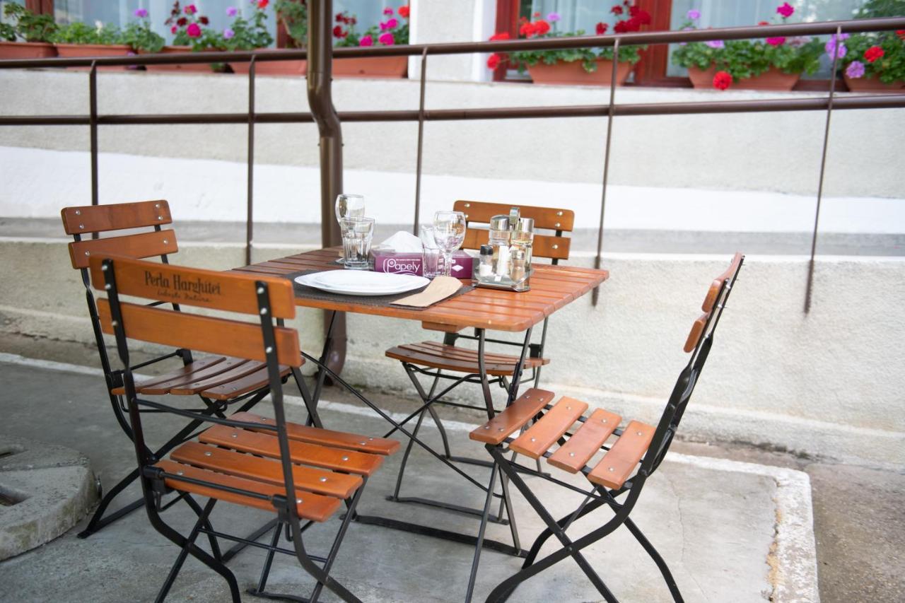 Hotel Panoramic Râmnicu Vâlcea Buitenkant foto